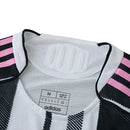 camisa juventus 2025, juventus versão jogador, camisa titular juventus, uniforme juventus 2025/26, camisa bianconera, futebol italiano, serie a, juventus fc, camisa masculina juventus, juventus primeira linha

