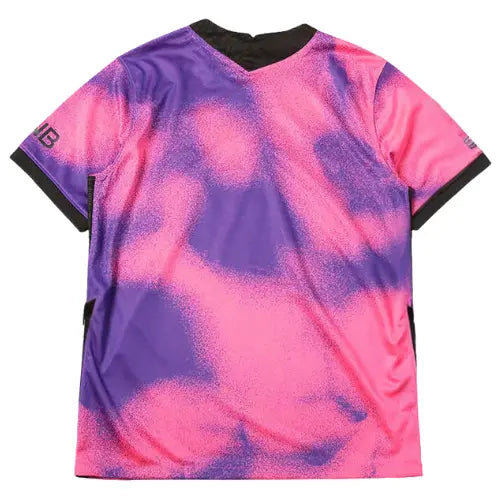 Camisa PSG IV 2020 2021, uniforme alternativo em preto e rosa, collab Jordan Paris Saint-Germain, escudo bordado, manto icônico temporada 20/21

