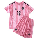 camisa inter miami rosa 2025, uniforme infantil mls, kit inter miami kids, escudo inter miami bordado, camisa rosa futebol, futebol americano infantil