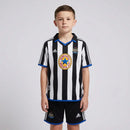 Kit Infantil Retrô Newcastle I 1999/00