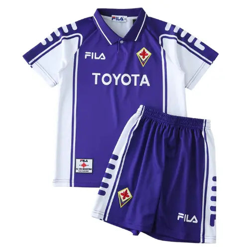 camisa fiorentina retrô toyota, uniforme infantil roxo fiorentina, escudo bordado fiorentina, kit batistuta infantil, camisa anos 90 futebol italiano