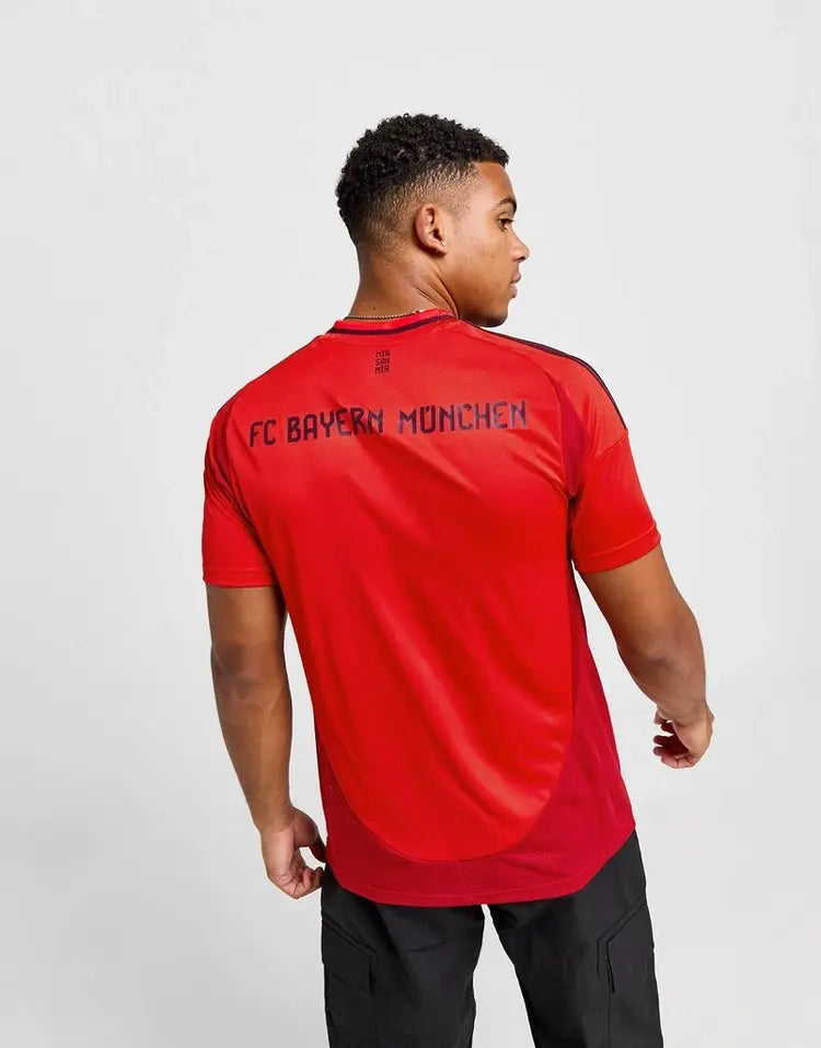Camiseta del Bayern de Munique I 2024/2025