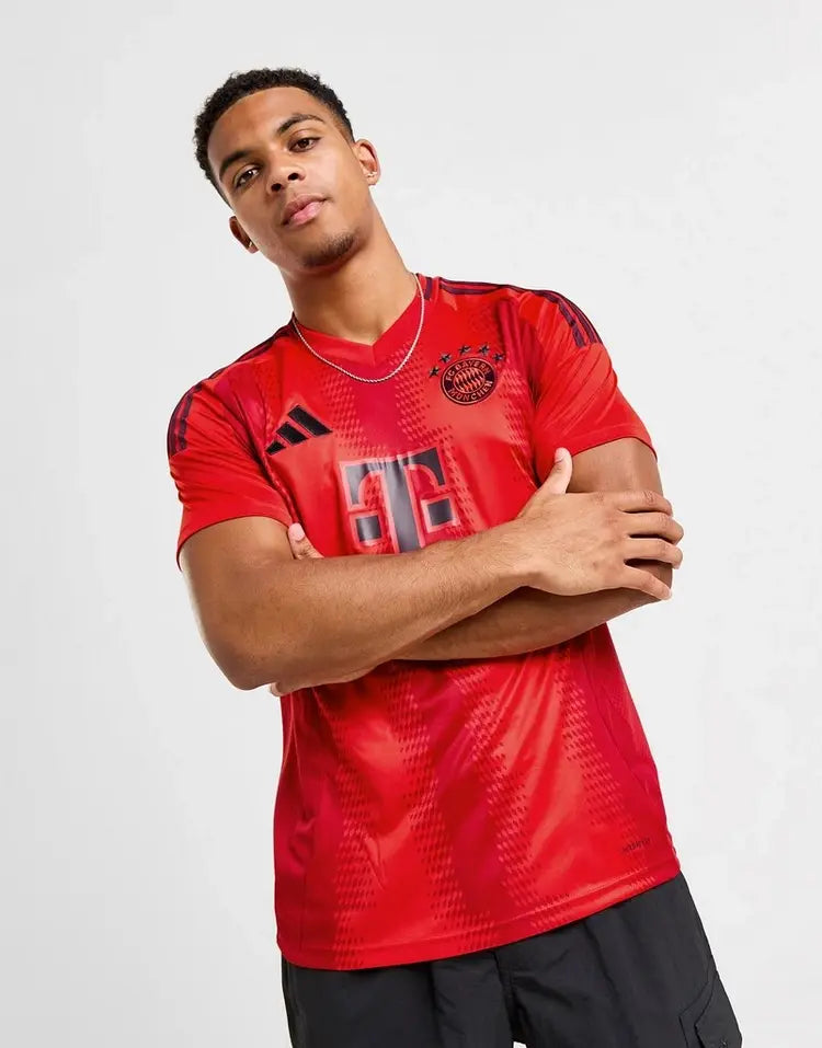 Camiseta del Bayern de Munique I 2024/2025