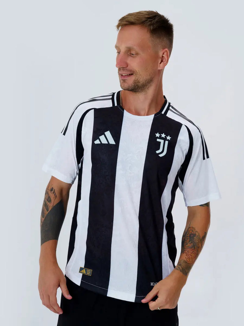 Camiseta del Juventus I 2024/2025 - Versión del jugador
