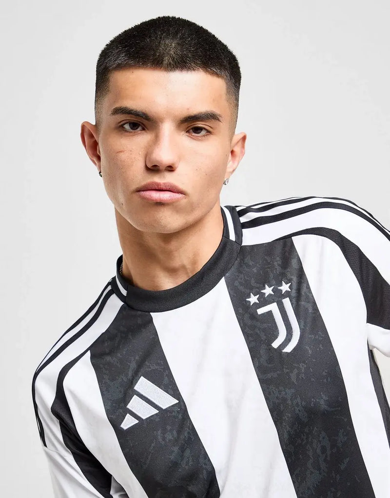 Camiseta del Juventus I 2024/2025