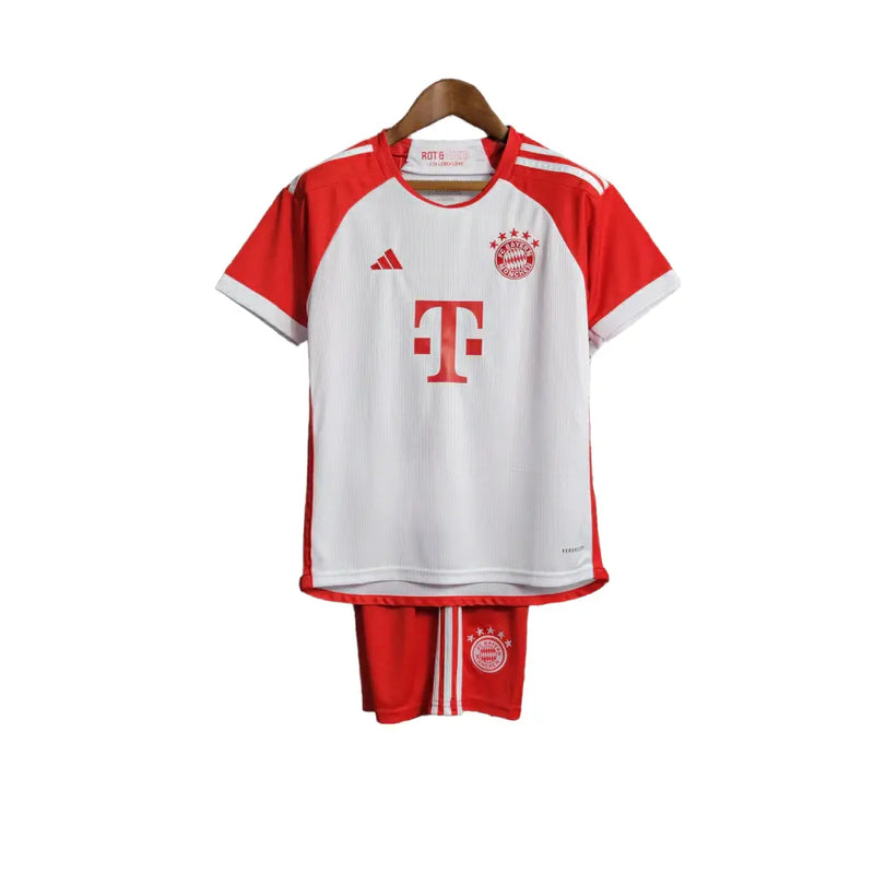 Conjunto Infantil Bayern de Munique I 2023/2024